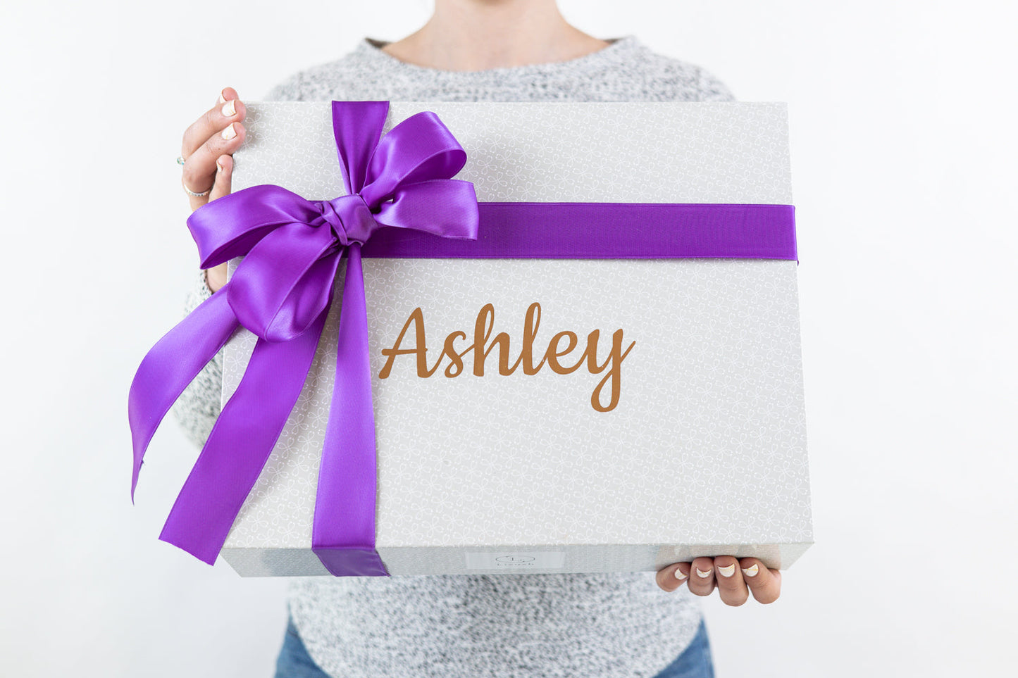 Big Luxury gift for mother, Mother's Day gift basket full of natural products and some indulgence items pamper your mom – Lizush