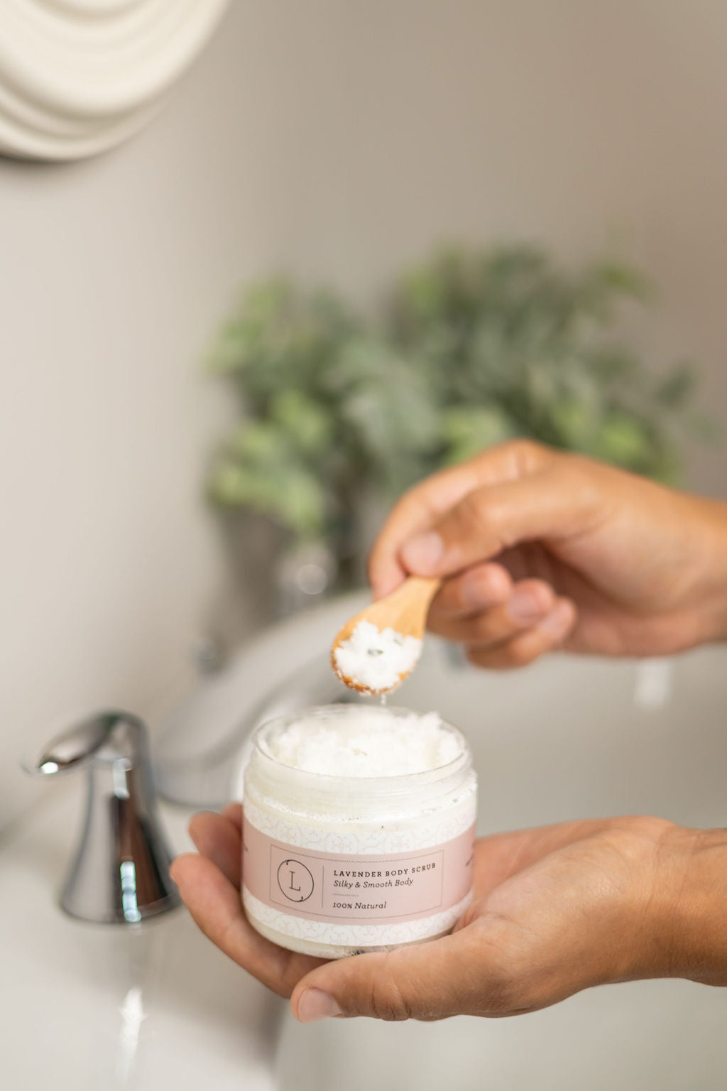 Natural Body Scrub - Exfoliating Scrub and Moisturizing Body Scrub