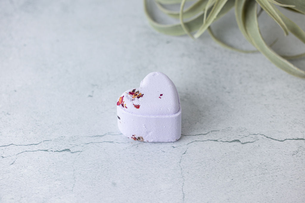 25 Heart shaped Bath Bombs - Lavender